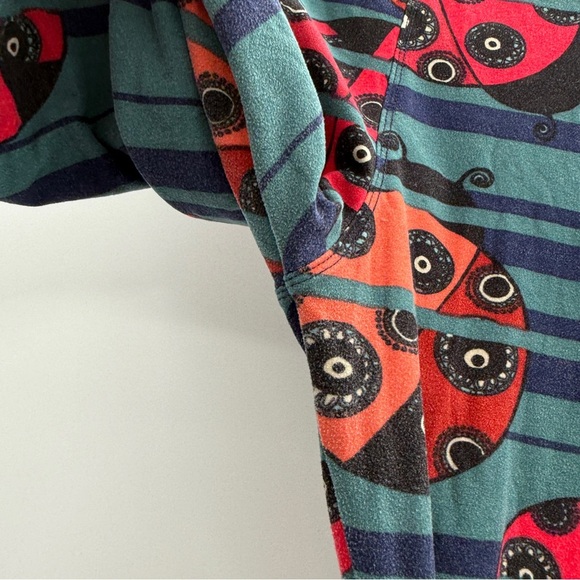 Lularoe Blue, Black & Red Striped Lady Bug Print High Rise Leggings Tall & Curvy - Picture 5 of 10